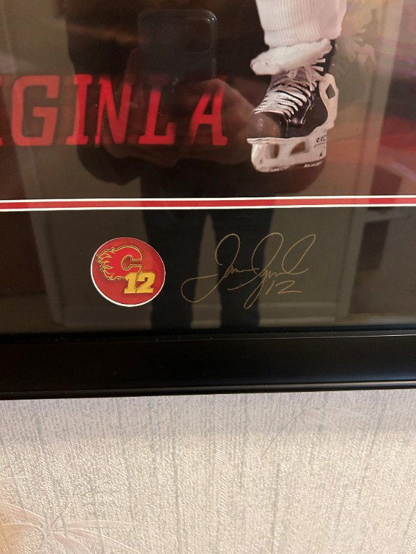 Calgary Flames Memorabilia - Framed Signed Jarome Iginla Poster in Arts & Collectibles in Calgary - Image 3
