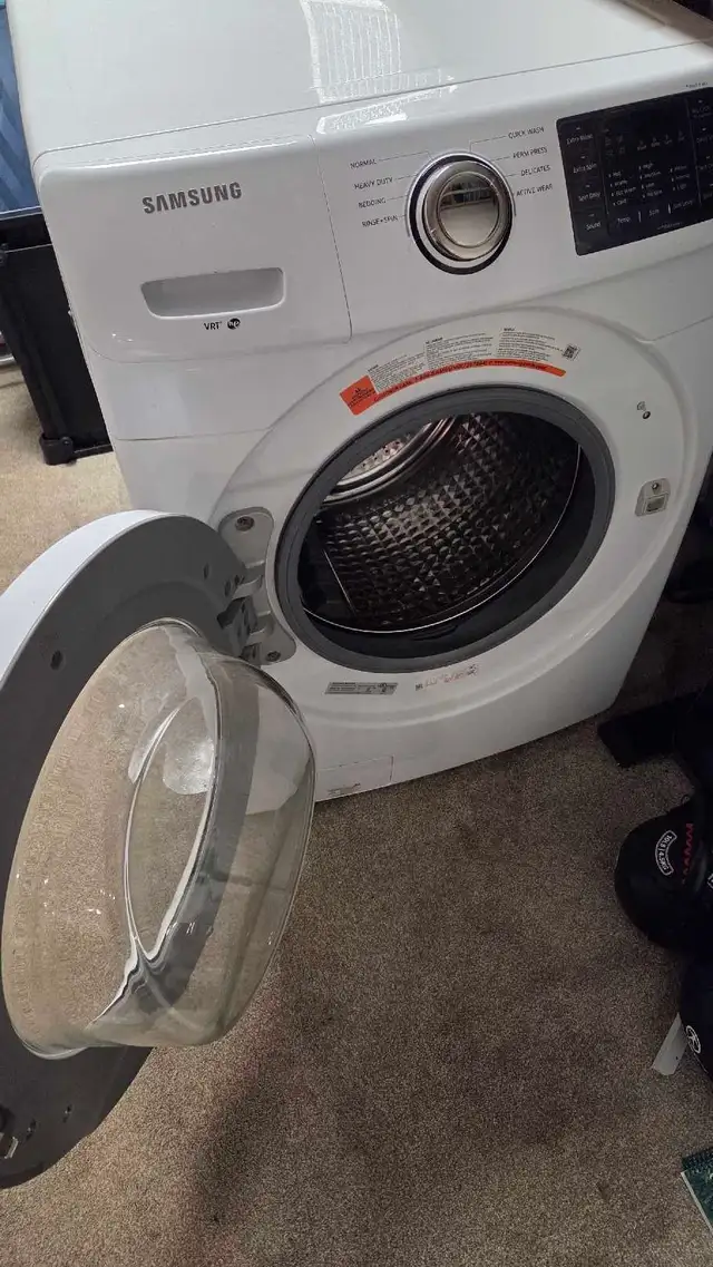 Samsung 27"  WF42H5000AW/A2 Front Load Washer