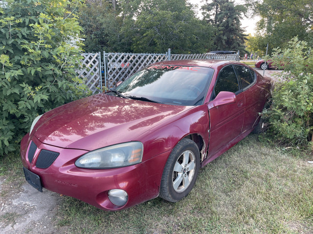 2006 Pontiac Grand Prix in Cars & Trucks in Edmonton