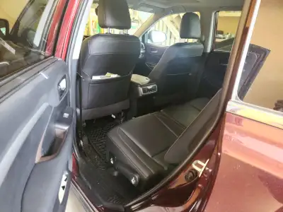 Family SUV, first owner, No smoking, extra cleanliness, seasonal tires