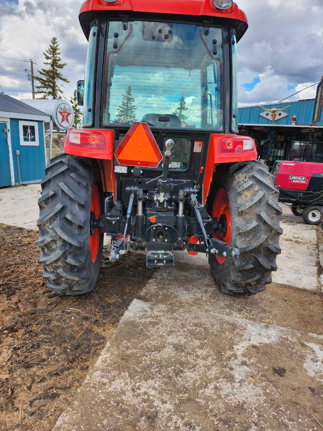 Tractor  in Farming Equipment in Winnipeg - Image 3