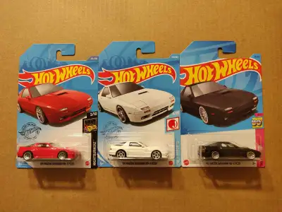 New Hot Wheels Mainline 1989 Mazda Savanna RX-7 FC3S (gen 2) 1/64 diecast car $5 each