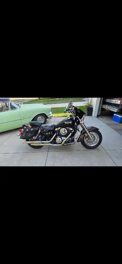 1999 Kawasaki Vulcan 1500E Classic with 37317 miles. Great bike in great shape thats a very comforta...