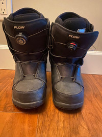 Flow Snowboard Boots - sz 7.5 