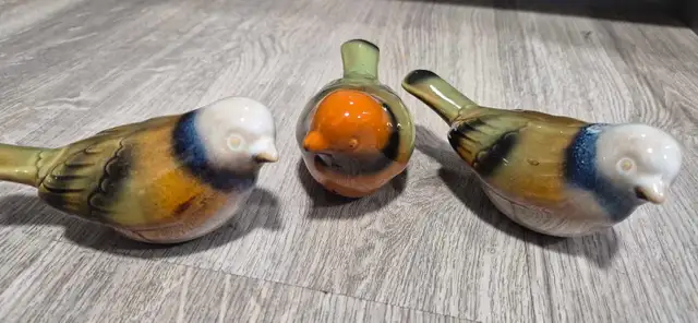 Ceramic Birds ×3 in Arts & Collectibles in Calgary - Image 2