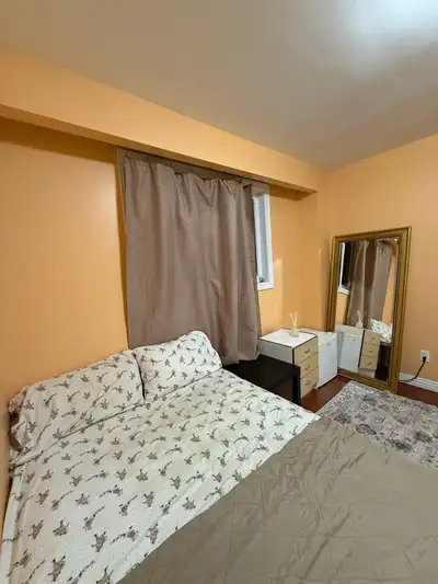 Private room close to Seneca. Located at Leslie and Cummer. Close to TTC 42 and 51 - 1 min away from...