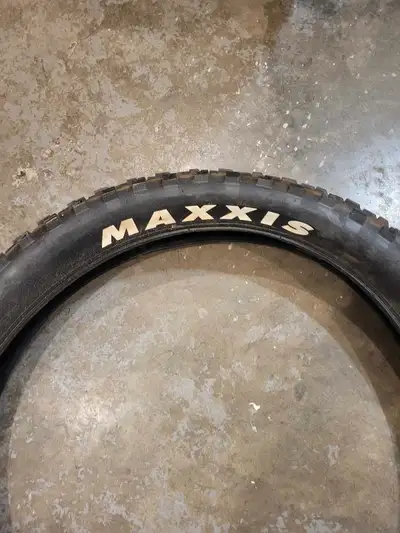 Maxxis Minion FBF 26x4.8, 120 TPI Brand new never used. Normally retail for $170 each, selling the s...