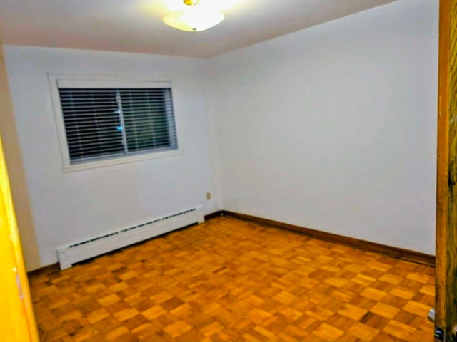 Grand 3½ à louer,  cartierville,  $1050 — photo 1