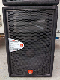 2 JBL JRX115 Professional 15" 2 way Speakers