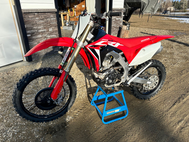2021 crf 250 Rx  in Dirt Bikes & Motocross in Red Deer - Image 3