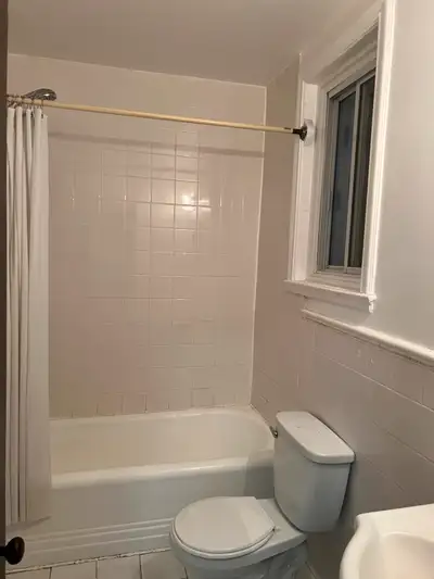 BEAUTIFUL AND BRIGHT APARTMENT 4 1/2 FOR RENT  $1590