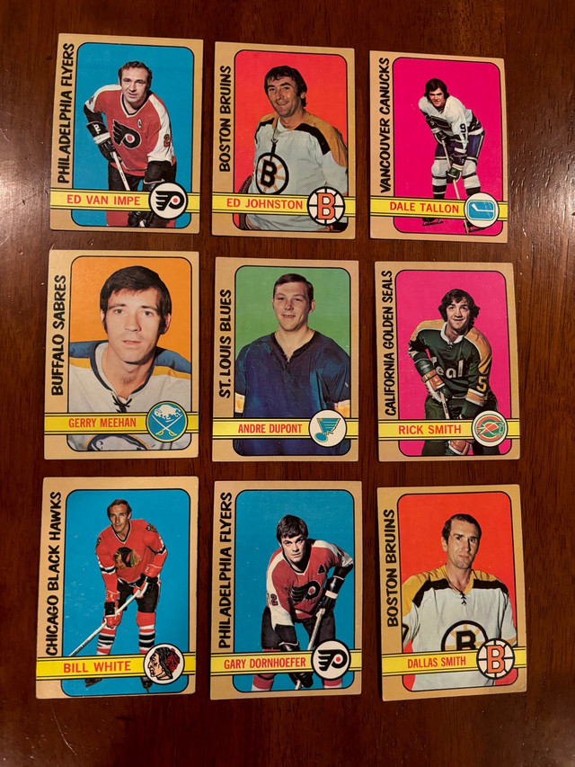 1972/73 TOPPS hockey cards lot of 27 dans Art et objets de collection  à Ville de Montréal