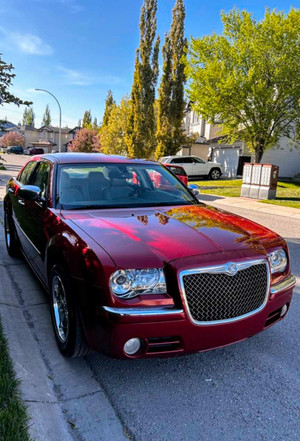 2010 Chrysler 300 Limited 