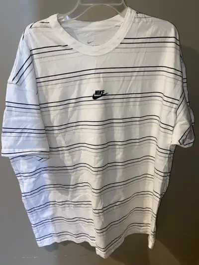 The Nike Striped Tee szXXL, View more