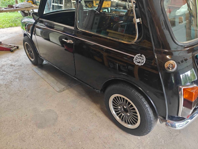Mini austin 1275cc — photo 4