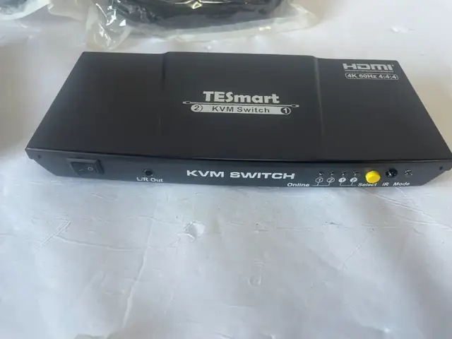 *New (Reg. $220)* TESmart 2x1 HDMI KVM Switch in Mice, Keyboards & Webcams in Markham / York Region - Image 5