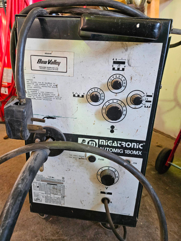 Mig Welder for sale in Other Business & Industrial in Calgary - Image 3