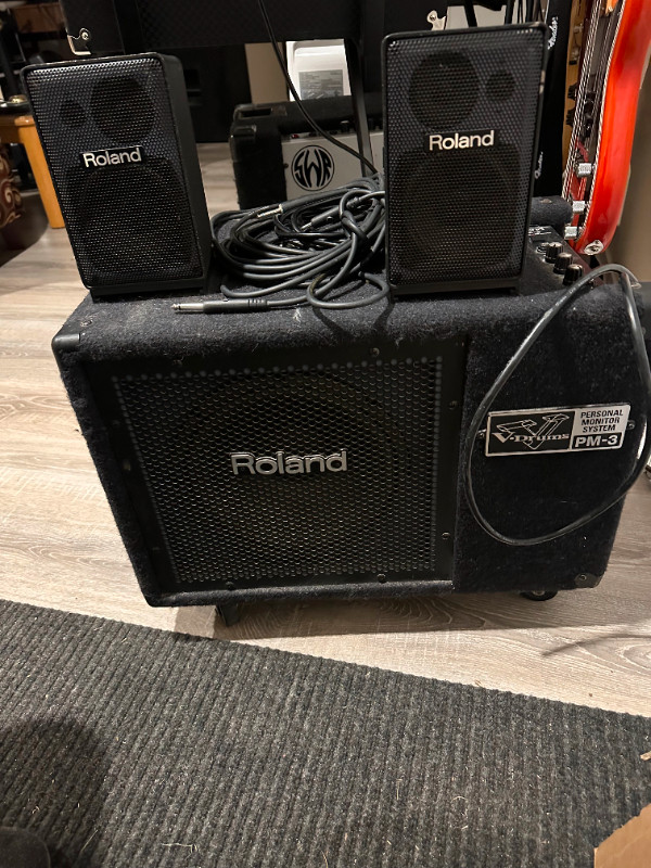 Roland V-Drums Pm-3 dans Amplificateurs et pédales  à Ville de Québec