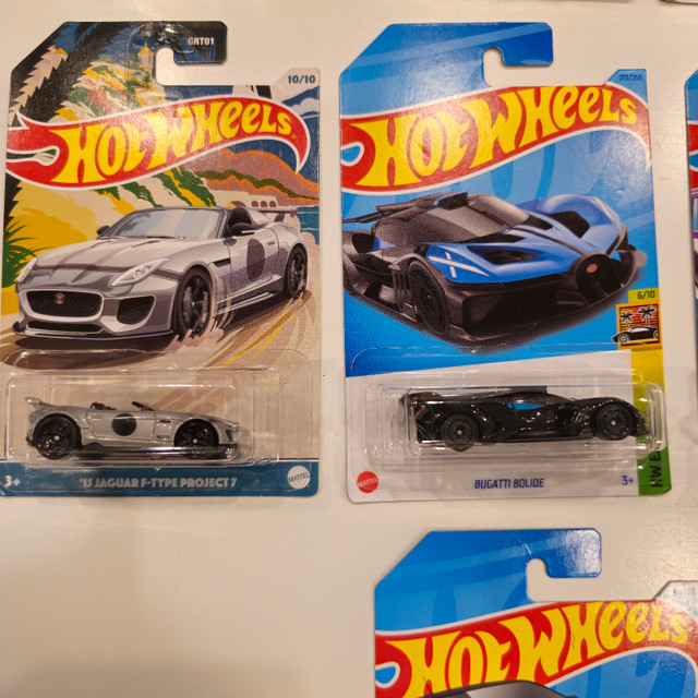 HOT WHEELS MAINLINE BUNDLE with TREASURE HUNTS in Toys & Games in City of Toronto - Image 4