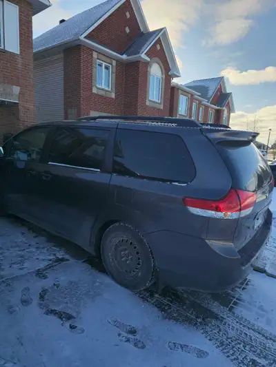 RIDESHARE / MOVING, Packages:   Toronto & Ottawa., View more