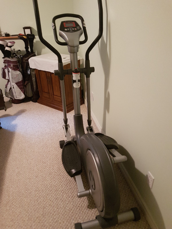 Bladez 2025 390e elliptical