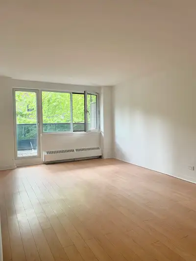 3 1/2 en plein cœur de Milton Parc
