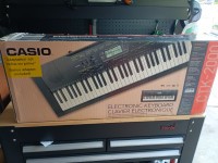 Casio electronic keyboard CTK -2000