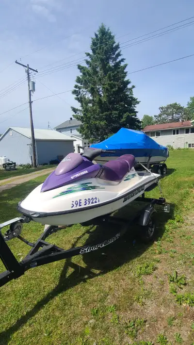 2002 gti seadoo ready to ride. All tuned up by mechanic. Give me a call for info please 705-345-4044