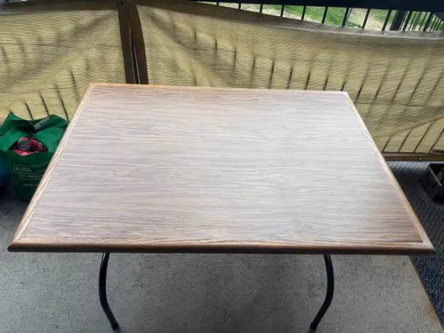 Solid wood folding table 460680291576064000