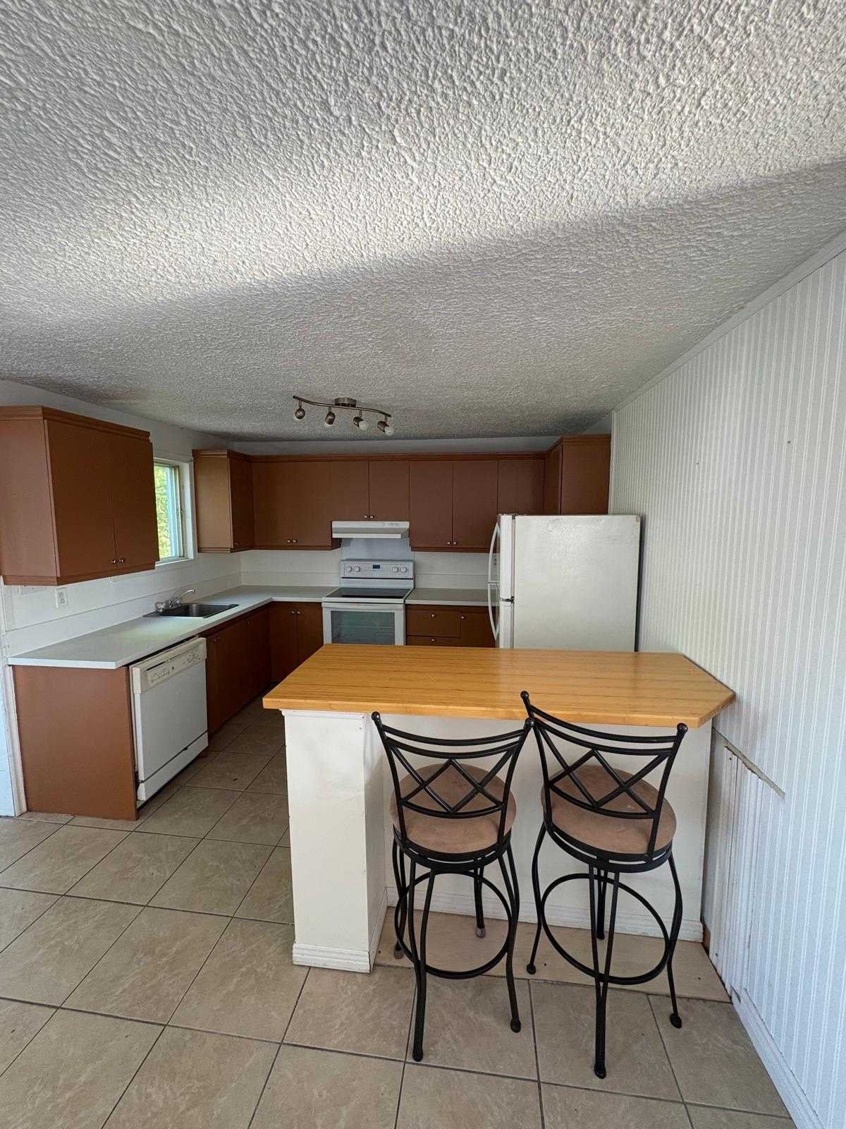 366 Av. Santerre — photo 1