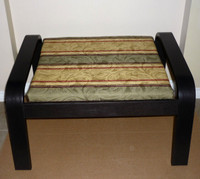 Black Bench or Footstool or low sitting stool : Like NEW