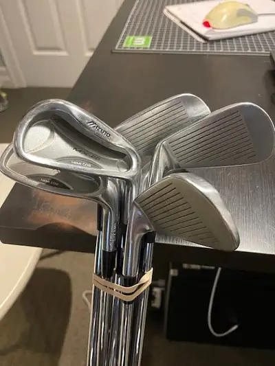 RH Mizuno MX-25 Irons, View more
