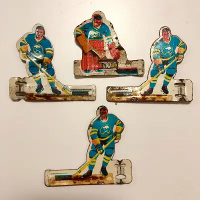 ***TABLE HOCKEY COLECO VINTAGE TEAMS & PLAYERS TIN 1960s PLASTIC 70s COMPLETE TEAMS & SOME SINGLE PL...