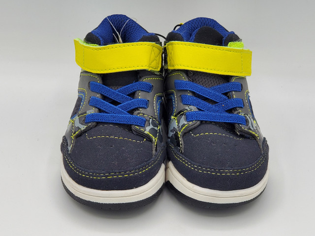 Boys shoes 3 sizes brand new/chaussures pour garçons 3 grandeurs dans Enfants et jeunesse  à Ouest de l’Île - Image 3