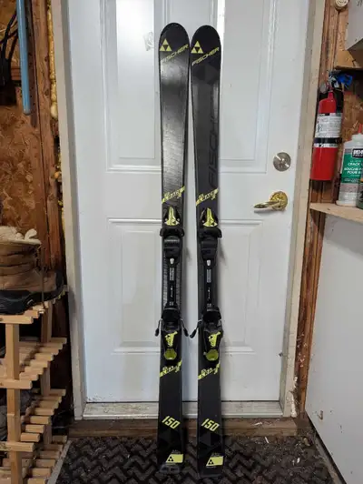 Fischer skis size 150cm, View more
