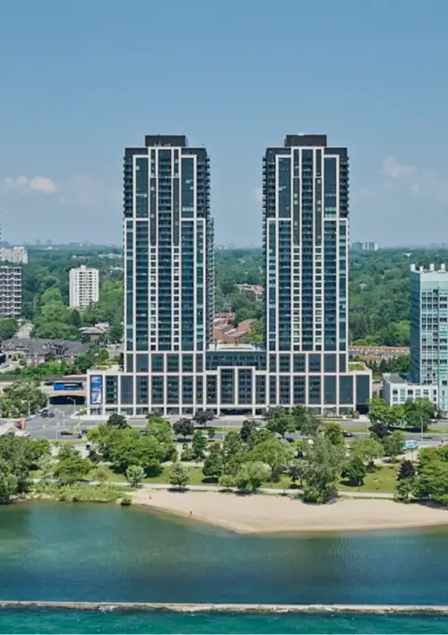 Luxury Condo for Rent – Lake Views & Prime Location, 10 mins to Downtown! Live in style with this st...