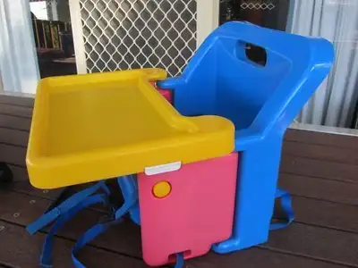 SAFETY 1ST FEEDING BOOSTER SEAT & Graco High Chair Baby Classics, View more