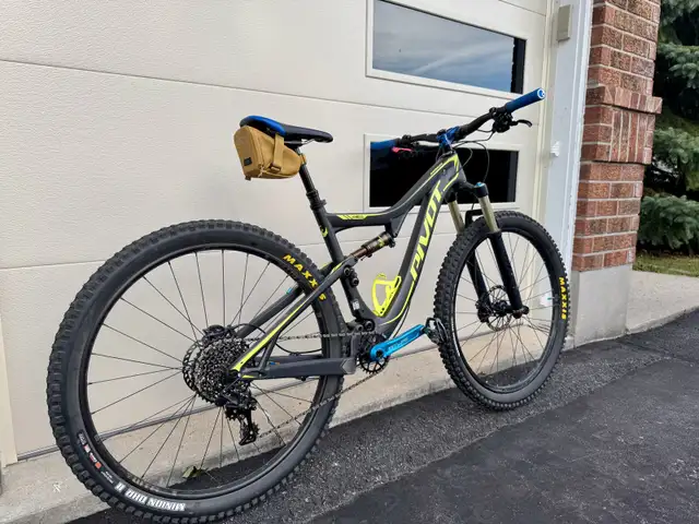 Pivot Mach 429 size M/L in Mountain in Kingston - Image 9