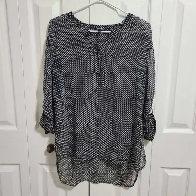 George black/ white blouse size large , View more