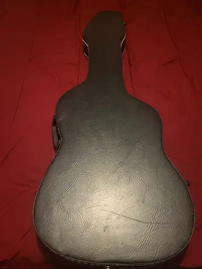 Electric guitar - Full Size  Hard shell padded case, View more