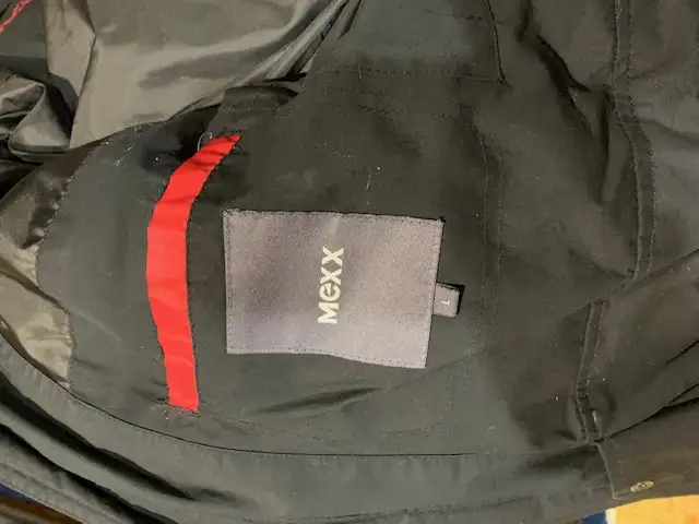 Winter jacket in Men's in Laval / North Shore - Image 6