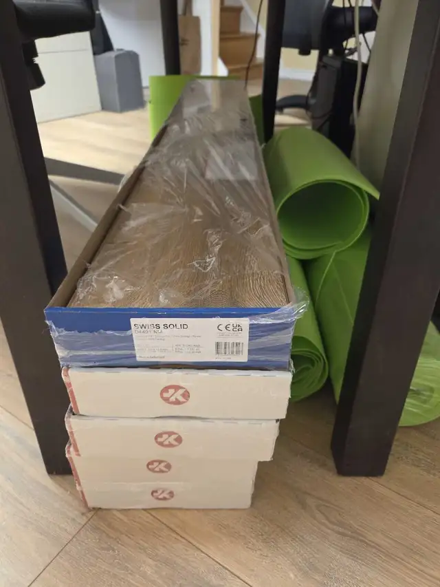 Engineered flooring in Floors & Walls in Kitchener / Waterloo - Image 3