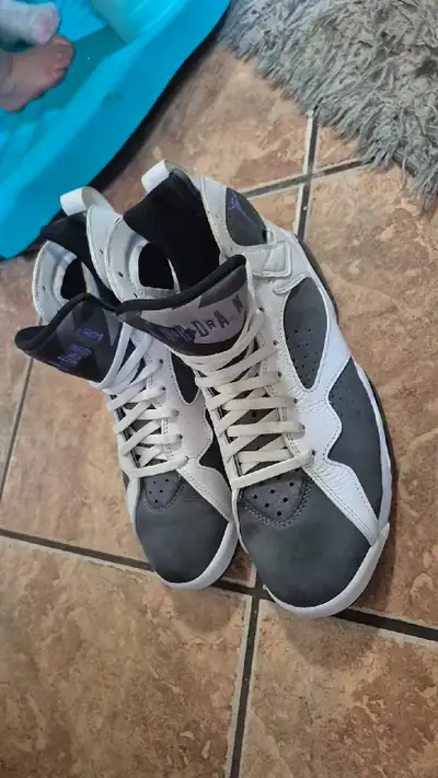 Jordan retro 7 flint Grey white purple men's size 8.5