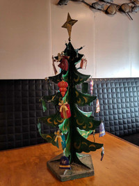 Metal  Christmas tree
