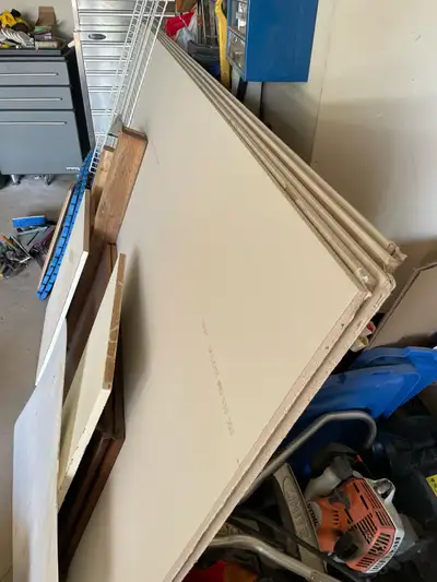 3 brand new full sheets and one partial half inch drywall For free just have to pick up