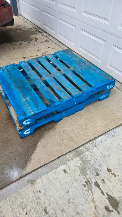 Two wooden pallets. 40" X 47". great condition. Free for the first person to pick them up.