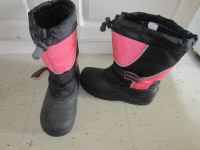 Girl Water proof Snow boots size 5