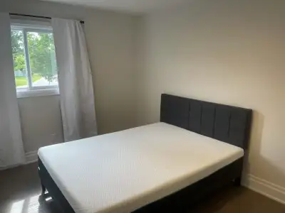 Secondary Bedroom with Private Washroom on Main Floor, Markham