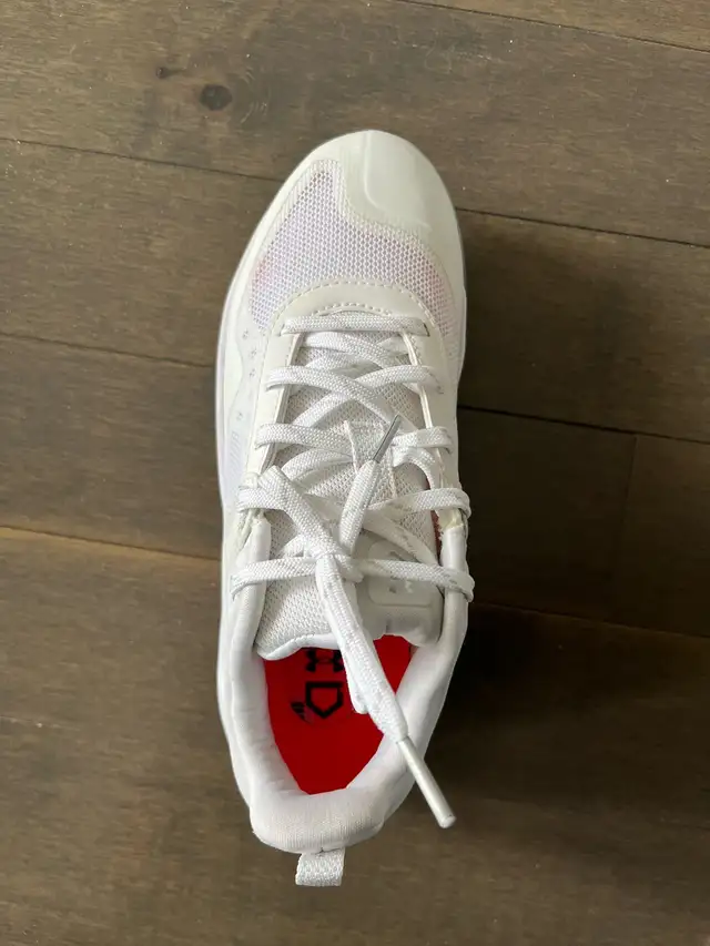 Women’s Under Armour Softball Shoes (NEW) in Baseball & Softball in St. Catharines - Image 4