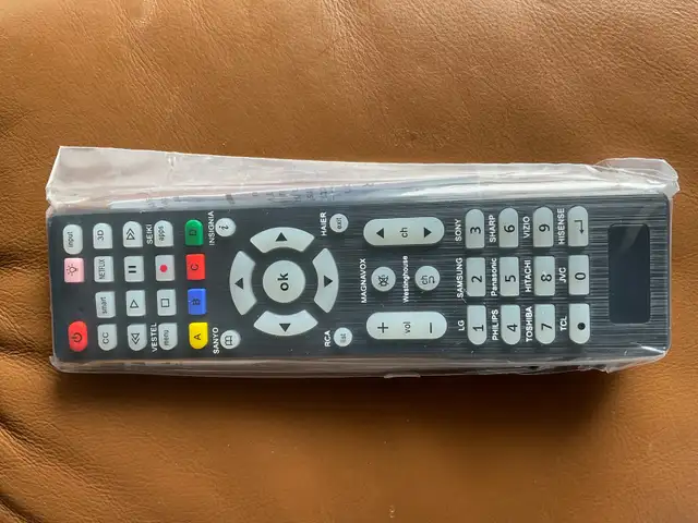 Universal TV Remote LG, Sony, Samsung, Panasonic, Toshiba etc. in Video & TV Accessories in Ottawa - Image 4